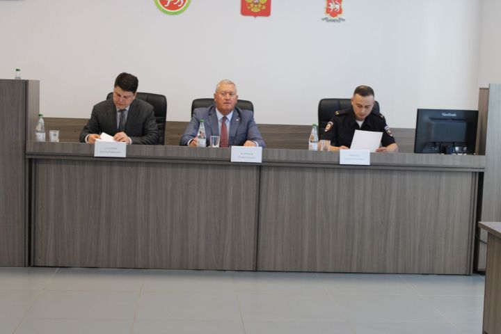 Зәй полициясе хисап тотты