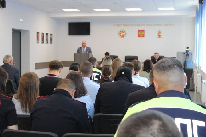 Зәй полициясе хисап тотты