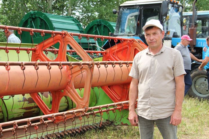Зәйдә урып-җыюда катнашачак техниканы кабул иттеләр