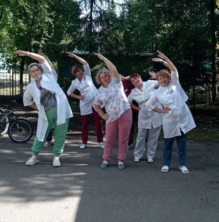 Коллектив и пациенты Заинской ЦРБ присоединились к акции «Мы за активный образ жизни!»