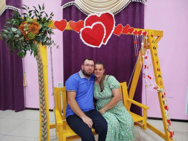 Сәвәләйдә озак еллар бергә матур яшәүче парларны хөрмәтләделәр