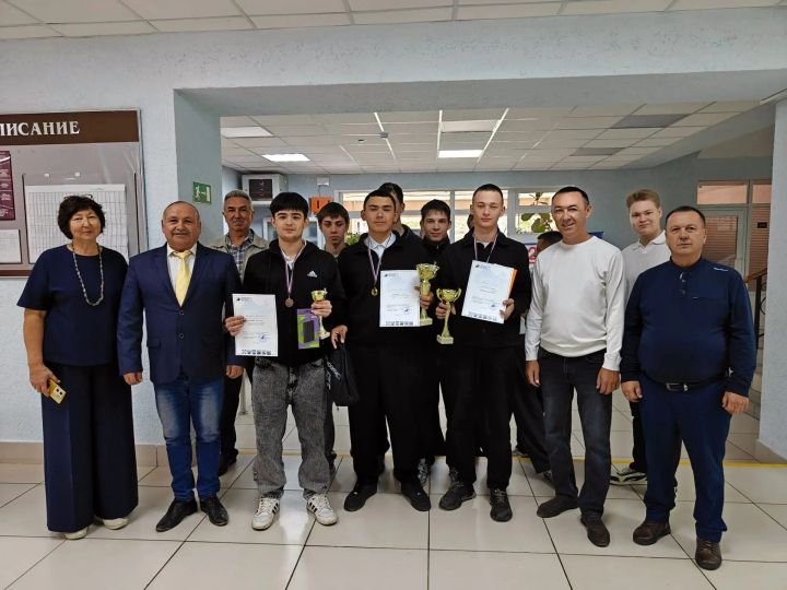 В Заинске определили победителей районного конкурса «Автосессия»