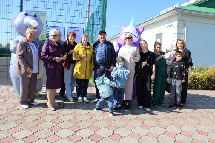 Друзья, соседи, земляки на выборах в Заинске голосуют вместе
