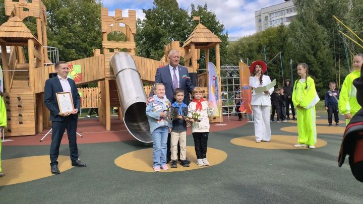 Обновленная площадка Заинска готова принять детей