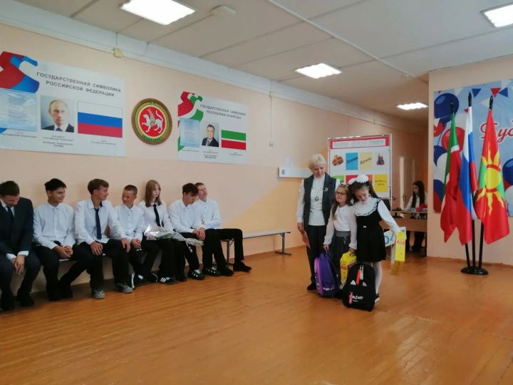 Александр Бистәсе мәктәбендә беренче сыйныфка ике укучы килде
